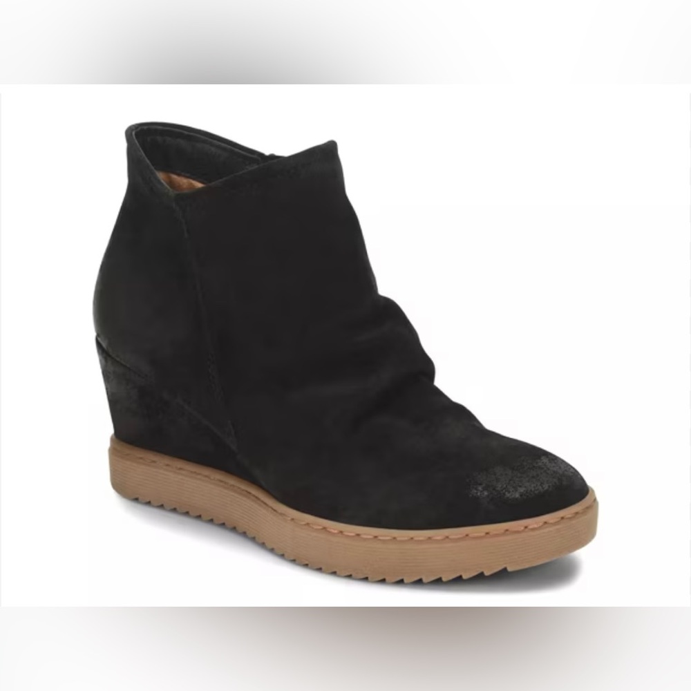 NEW Softt Ankle Boots Women 11 Black Suede Siri Waterproof Wedge Booties Aqua